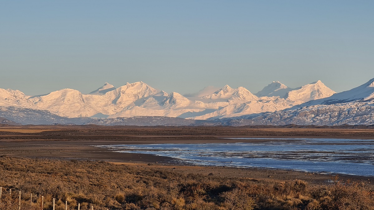 Road to Perito Moreno Glacier