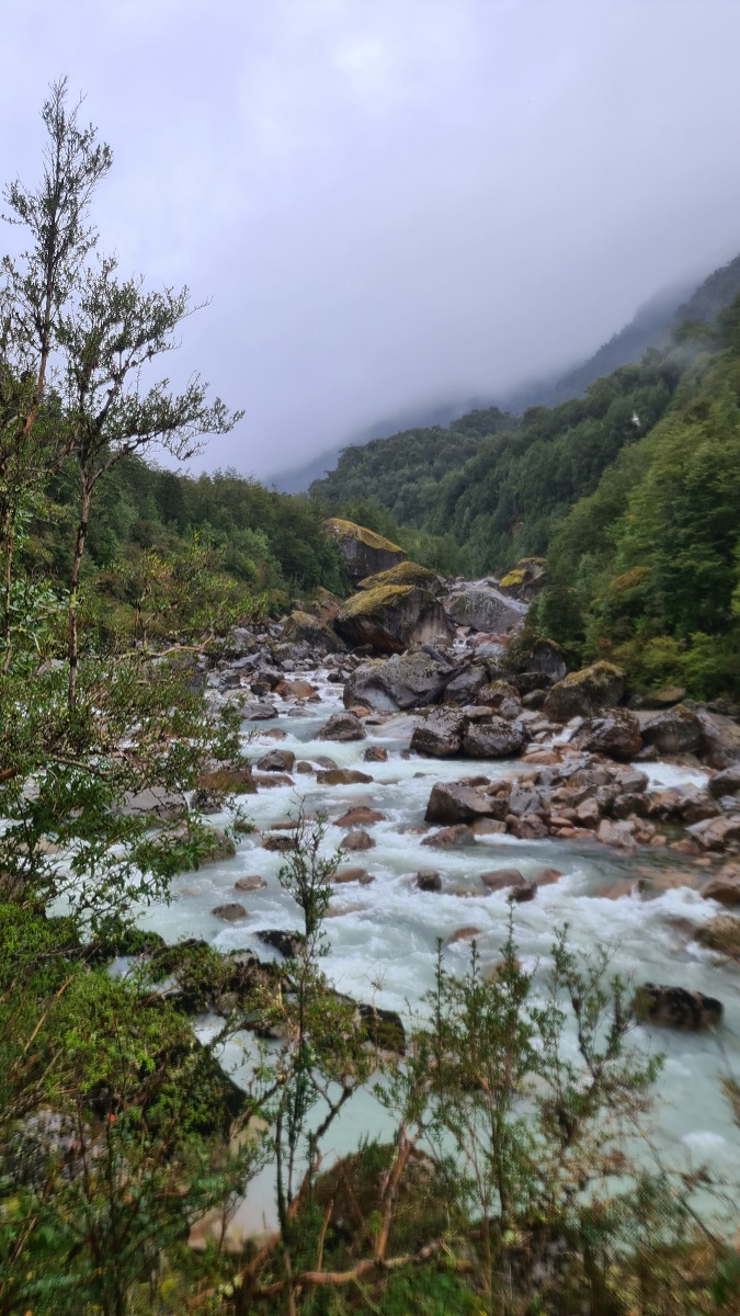 Ventisquero Colgante Glacier
